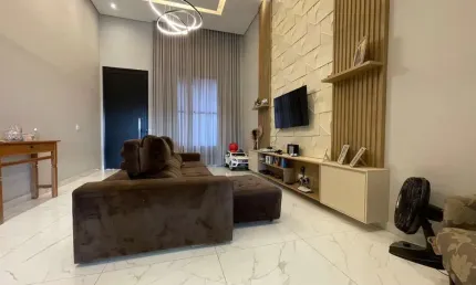 Casa térrea com 153 m² sendo 3 dormitórios e 1 suíte  no Condomínio Vivendas da Mata