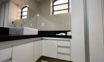 Apartamento 2 dormitórios, 87m² no Condomínio Edifício Solar Casa Grande no Jardim Paulista em Ribeirão Preto.