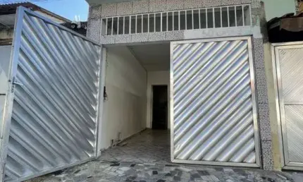 Casa Duplex para Venda em Nova Iguaçu, Jardim Laranjeiras, 2 dormitórios, 2 banheiros, 1 vaga