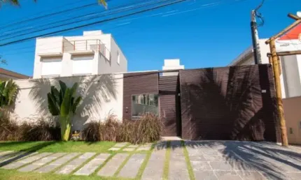 SOBRADO À VENDA, 500 M² POR R$ 7.000.000,00  e R$ 30.000,00 ALUGUEL - JUQUEHY - SÃO SEBASTIÃO/SP