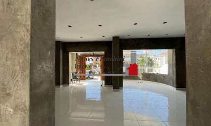Casa comercial com 4 salas para alugar na Rua Tomé de Souza, 251, Alto da Lapa, São Paulo por R$ 18.000