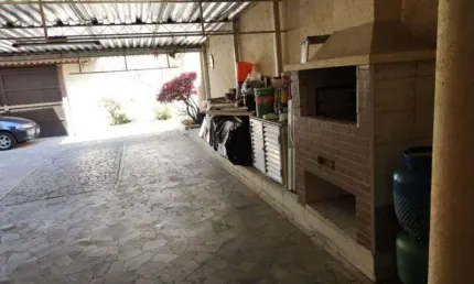 Sobrado espaçoso e versátil para locação no bairro limão, são paulo-sp! 5 quartos, 2 suítes, 2 salas, 4 banheiros, 8 vagas de garagem e 300m² de área. aluguel a partir de r$ 5000,00.