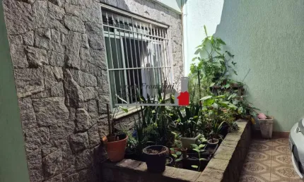Sobrado à venda em São Paulo-SP, bairro Limão: 3 quartos, 1 sala, 2 banheiros, 3 vagas, 141,00 m². Confira!