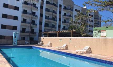 APARTAMENTO COM 3 SUITES E 2 VAGAS DE GARAGEM FRENTE AO MAR.