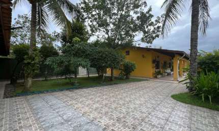 Casa com 4 quartos à venda na Rua Doutor Hugo Santos Silva, 160, Maitinga, Bertioga