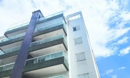 Cobertura à venda no Centro de Bertioga com 3 suites com vista ao mar.