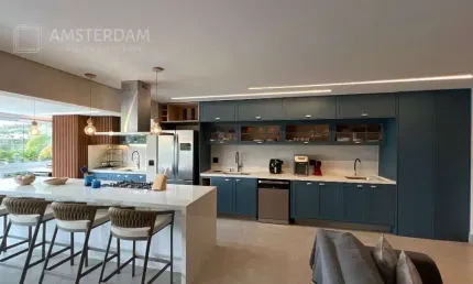 Modulo 2 na Riviera, apartamento com 3 suítes, automatizado, reformado, fina trato.