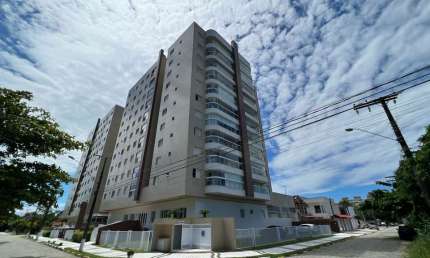 Apartamento à venda em Bertioga-SP, bairro São Lourenço: 2 quartos, 1 suíte, 2 salas, 2 banheiros, 2 vagas, 79m².