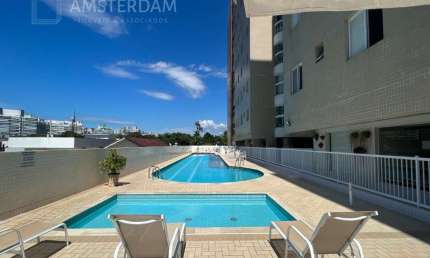 Apartamento à venda em Bertioga-SP, bairro São Lourenço: 2 quartos, 1 suíte, 2 salas, 2 banheiros, 1 vaga de garagem, 86 m².