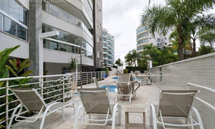 Imperdível oportunidade: Apartamento de luxo na Riviera - 4 quartos, 3 suítes, 2 salas, 4 banheiros, 2 vagas, 129m² - Bertioga-SP