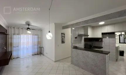 Apartamento no Centro locação anual de Bertioga-SP: 3 quartos, 2 suítes, 2 salas, 3 banheiros, 2 vagas de garagem, 95m². Venha conferir!