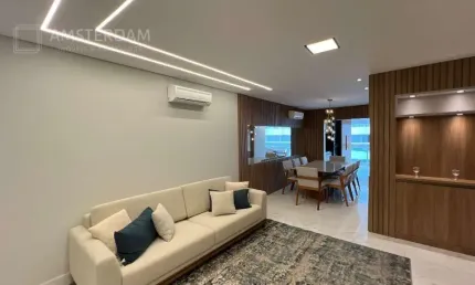 Apartamento à venda na Riviera, Bertioga-SP: 3 quartos, 1 suíte, 2 salas, 2 banheiros, 2 vagas de garagem, 114m².