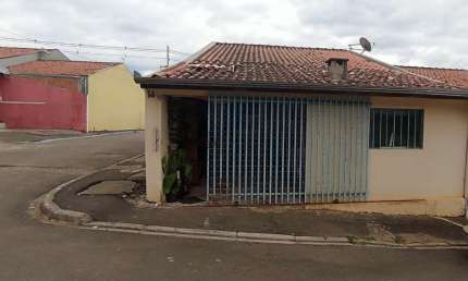 Casa com 2 quartos à venda na Estrada do Areal, 985, Iguaçu, Fazenda Rio Grande, 49 m2 por R$ 210.000