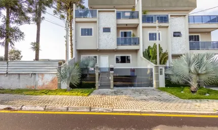 Casa com 3 quartos à venda na Rua Francisco Dranka, 1646, Fazenda Velha, Araucária, 192 m2 por R$ 1.390.000