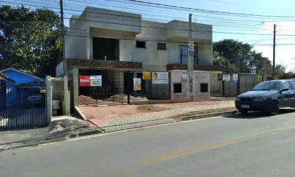 Casa com 3 quartos à venda na Rua Pedro Rudi, 80, Thomaz Coelho, Araucária por R$ 650.000