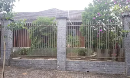 Casa com 3 quartos à venda na Rua Oscar Renaud, 408, Iguaçu, Araucária, 265 m2 por R$ 850.000
