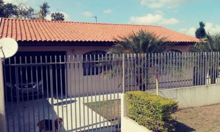 Casa com 2 quartos à venda na Rua Santo Antônio, 49, Centro, Araucária, 100 m2 por R$ 540.000