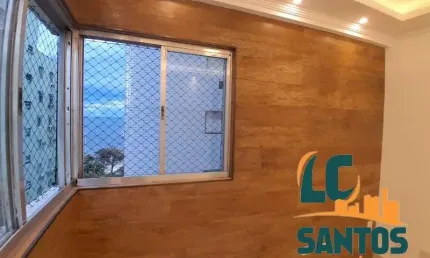 Apartamento de 1 dormitório  reformado na Aparecida com vista mar .