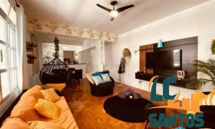 Apartamento Semimobiliado na praia do Gonzaga em Santos - vista frontal pro mar .