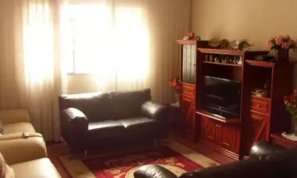 Casa com 4 quartos à venda na Vila Pereira Barreto, São Paulo 