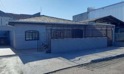 Casa com 3 quartos à venda na Rua Gregório Thomaz, 160, Capão Raso, Curitiba