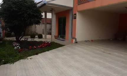 Amplo Sobrado 304m - 4 quartos - São José dos Pinhais