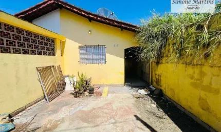 CASA BARATA COM 02 DORMITÓRIOS À VENDA NA PRAIA DE MONGAGUÁ