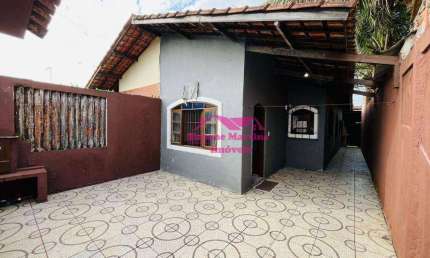 CASA LADO PRAIA COM 03 DORMITÓRIOS À VENDA EM MONGAGUÁ