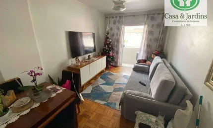Só r$ 560 mil -  apartamento 2 dormitórios + qto e wc empregada, sala com varanda -  predio fte/mar - pompeia / santos