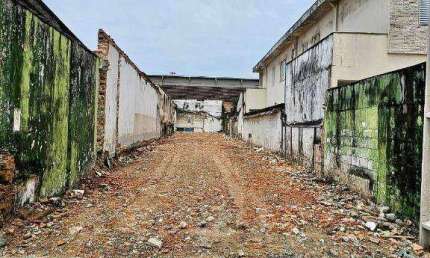 Ótima Área para venda – 6x50 = 300 m² - Macuco em Santos SP