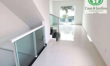 Casa com piscina - 4 dormitórios, 240 m²  - Campo Grande - Santos/SP