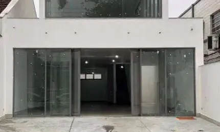 Loja nova c/ 292 m2 (recém construída)  - Canal 03 - Santos/SP