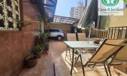 VENDO ou ALUGO CASA EM SANTOS - Rua Delfhim Moreira, no Embaré- Residencial ou Comercial