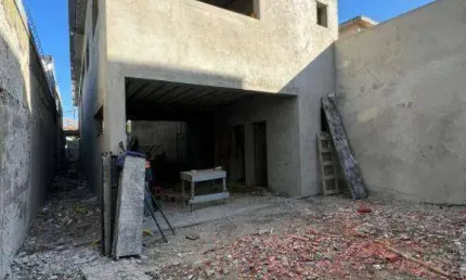Alugo ou Vendo Galpão Comercial c/ 267 m2 - Área Portuária -- Santos
