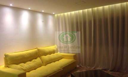 Apartamento com 02 dormitórios, 02 banheiros e 01 vaga de garagem