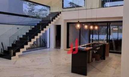 Casa Alto Padrão com 3 suíte, 3 26 m²- Alphaville Nova Esplanada IV - Votorantim/SP