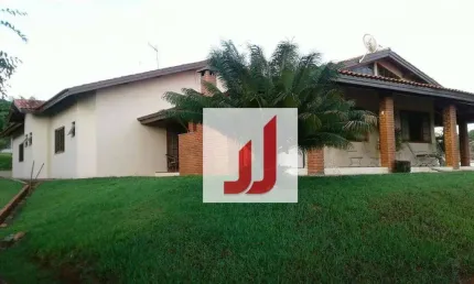 Linda Chácara no Centro de Araçoiaba da Serra/SP/03Stes/At7.200m2/Ac424m2/Vista maravilhosa do por do Sol da Fazenda Ipanema/ Ligue já ou WhatsApp >>