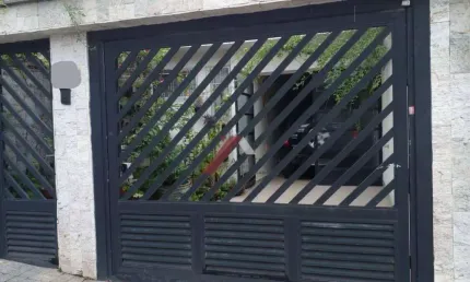 Casa com 3 dormitórios à venda, 250 m² por R$ 1.150.000,00 - Barcelona - São Caetano do Sul/SP