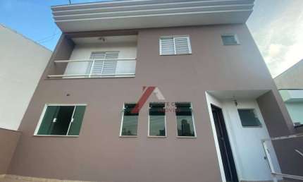 Sobrado com 3 dormitórios à venda, 177 m² por R$ 980.000,00 - Vila Bastos - Santo André/SP