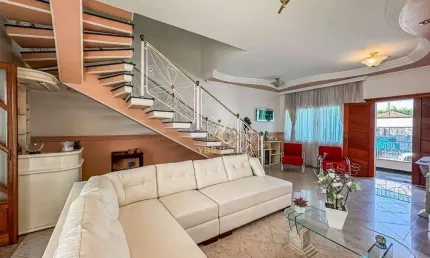 Sobrado com 3 dormitórios à venda, 450 m² por R$ 2.500.000,00 - Olímpico - São Caetano do Sul/SP