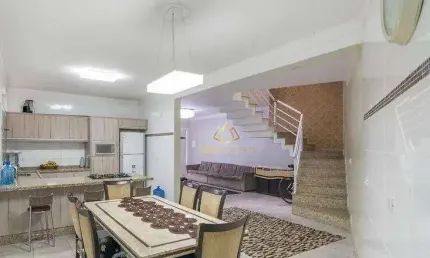 Sobrado com 3 dormitórios à venda, 172 m² por R$ 800.000,00 - Vila Eldízia - Santo André/SP