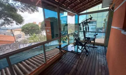 Sobrado com 3 dormitórios à venda, 100 m² por R$ 795.000 - Parque Oratório - Santo André/SP