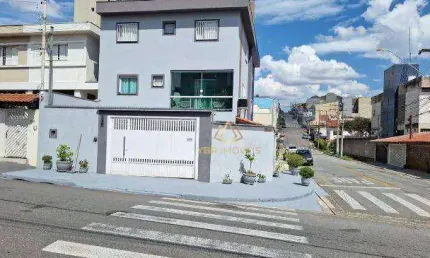Esplêndido sobrado na Vila Camilópolis, Santo André!