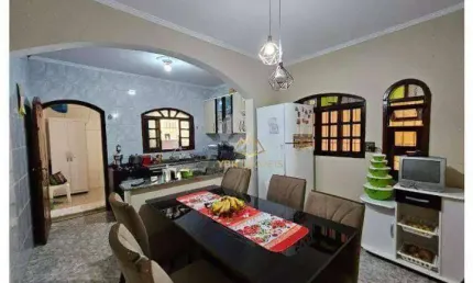 Sobrado com 3 dormitórios à venda, 201 m² por R$ 450.000 - Vila Nova Mauá - Mauá/SP