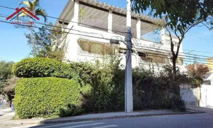 Casa com 4 dormitórios à venda, 290 m² por R$ 850.000,00 - Vila São Pedro - Santo André/SP