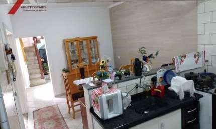 Sobrado com 3 dormitórios à venda, 230 m² por R$ 550.000,00 - Parque São Vicente - Mauá/SP