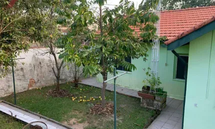 Casa com 3 dormitórios à venda, 160 m² por R$ 450.000,00 - Centro - Águas de São Pedro/SP
