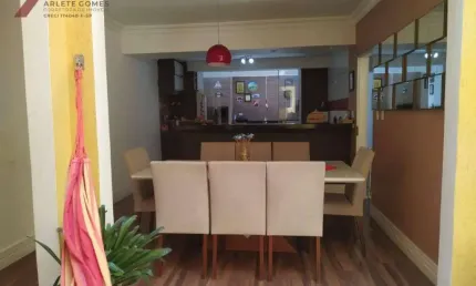 Sobrado com 3 dormitórios à venda, 189 m² por R$ 730.000,00 - Jardim Las Vegas - Santo André/SP