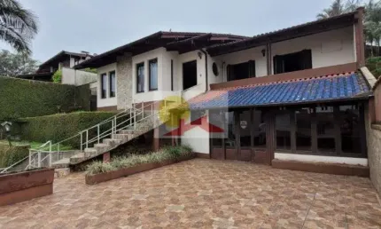 CASA no BOM RETIRO com 4 quartos para VENDA, 228 m²