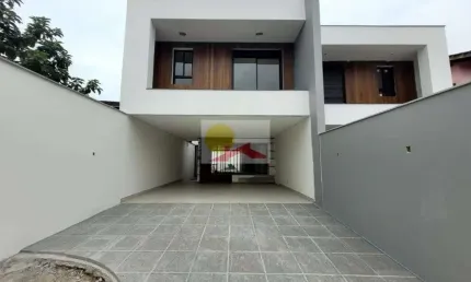 Sobrado no saguaçú com 3 quartos para venda, 185 m²